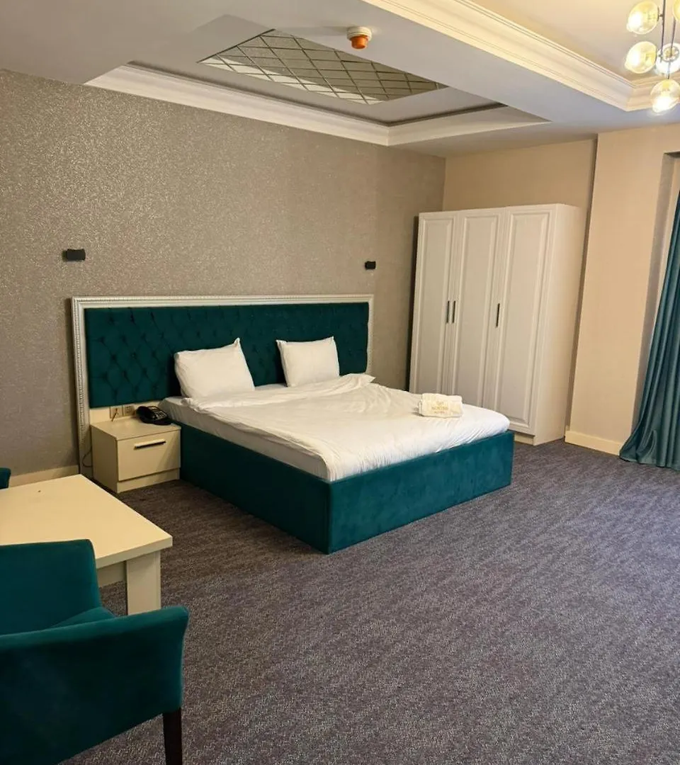 Black Mont Inn Hotel Bakoe