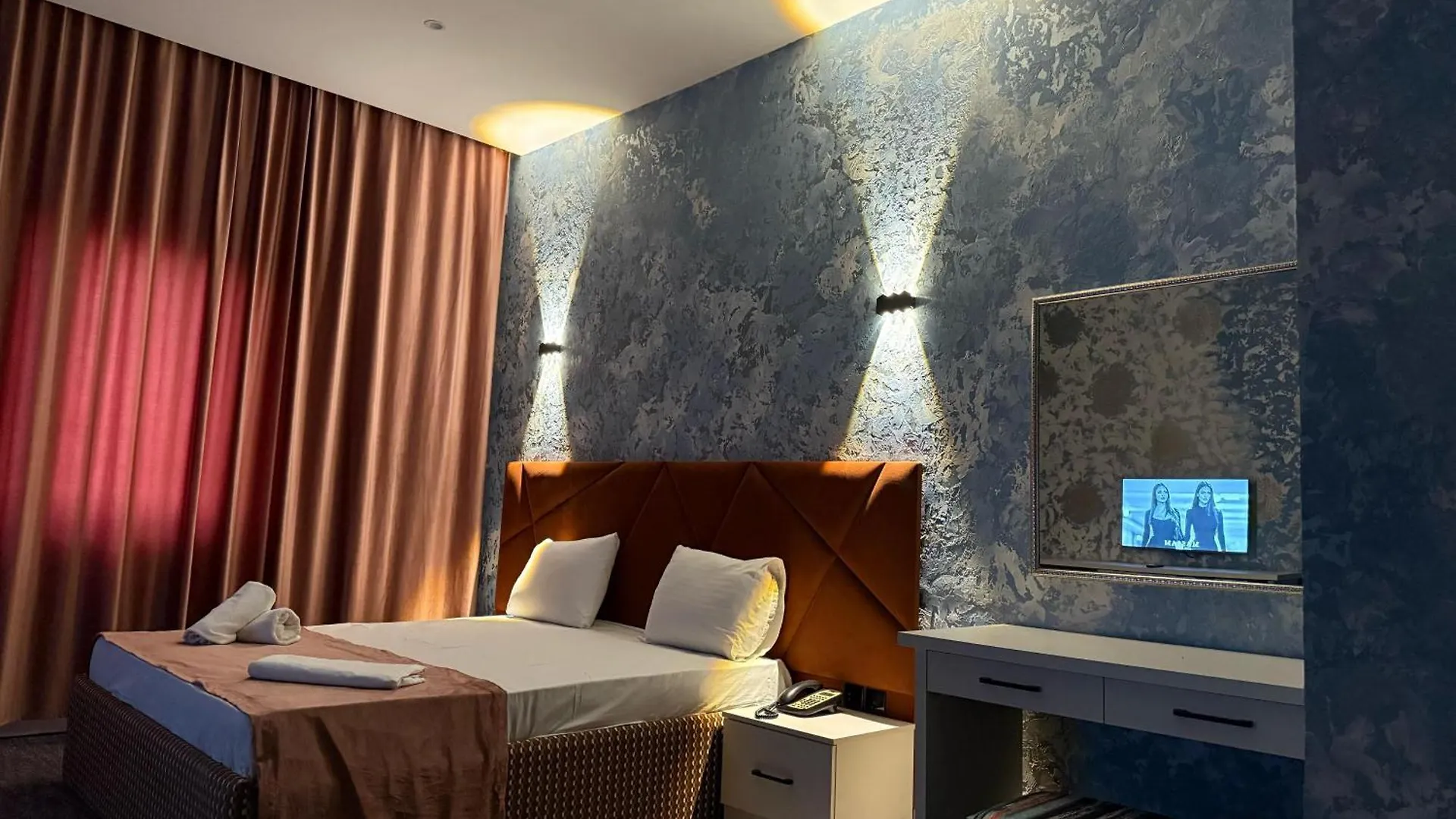Black Mont Inn Hotel Bakoe