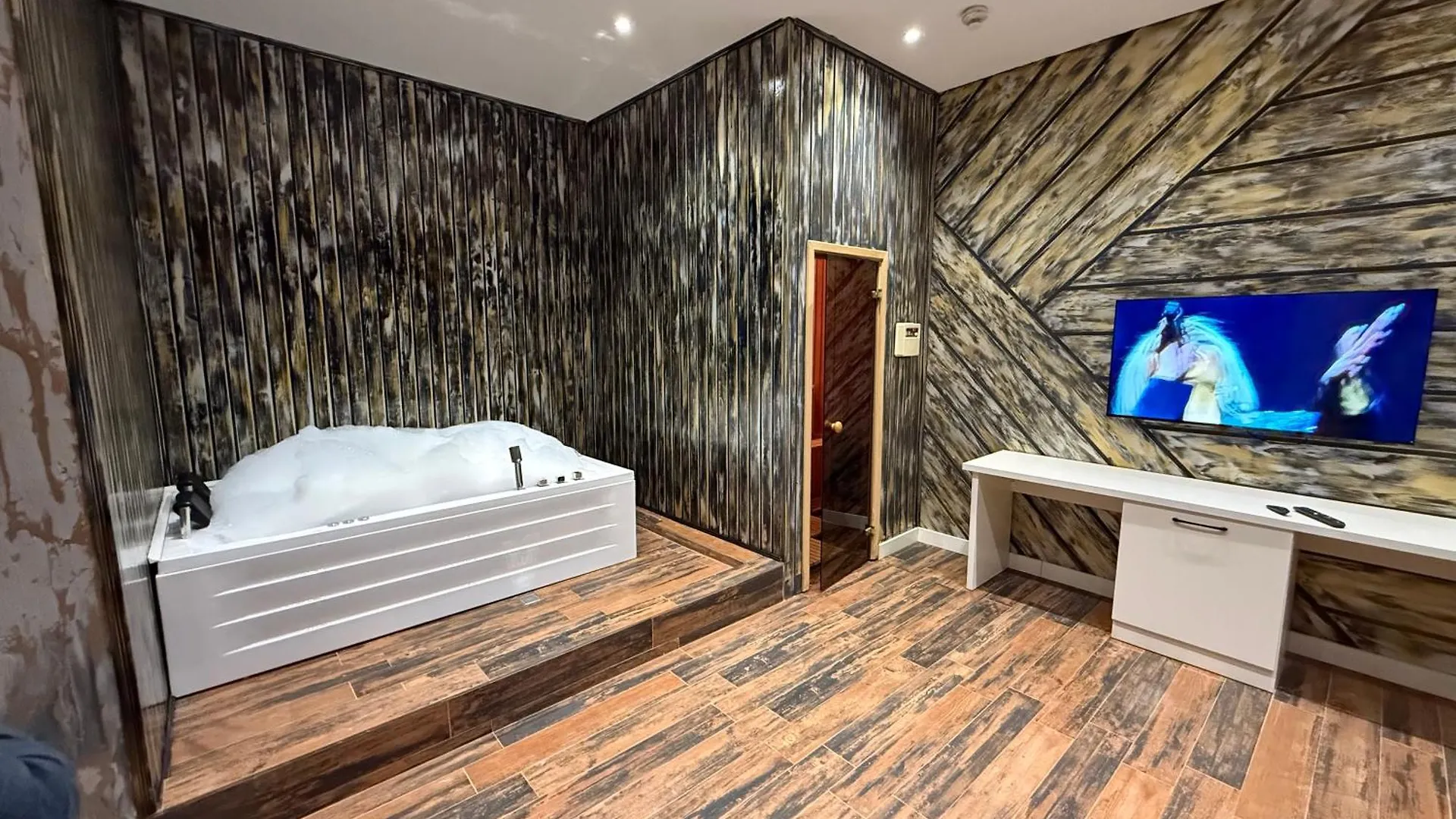 Black Mont Inn Hotel Bakoe 4*,  Azerbeidzjan